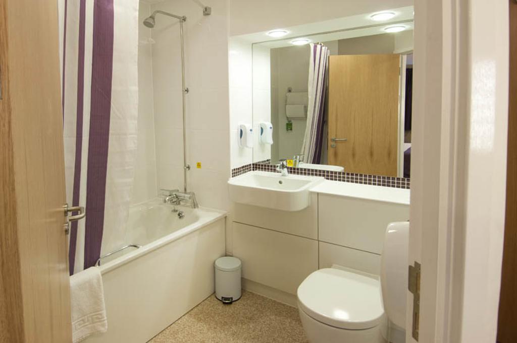 Holiday Inn Newcastle City Ngoại thất bức ảnh
