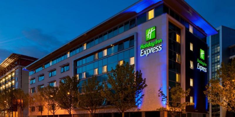 Holiday Inn Newcastle City Ngoại thất bức ảnh